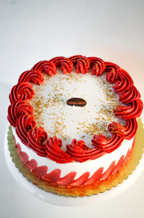 Red Velvet Cake Deluxe